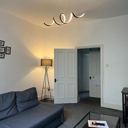 Centralised Meridian Place By Prescott Apartments Бристол Екстериор снимка